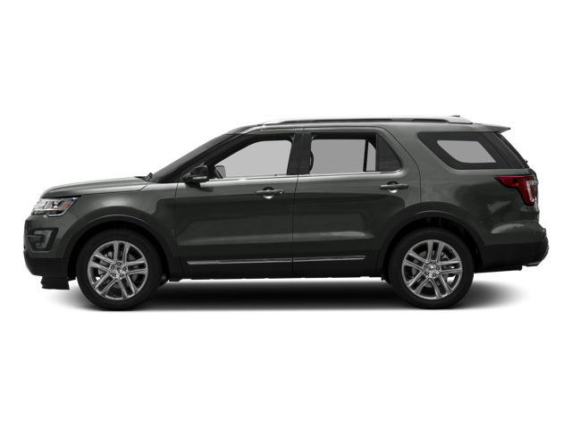 2016 Ford Explorer — rear three-quarter view