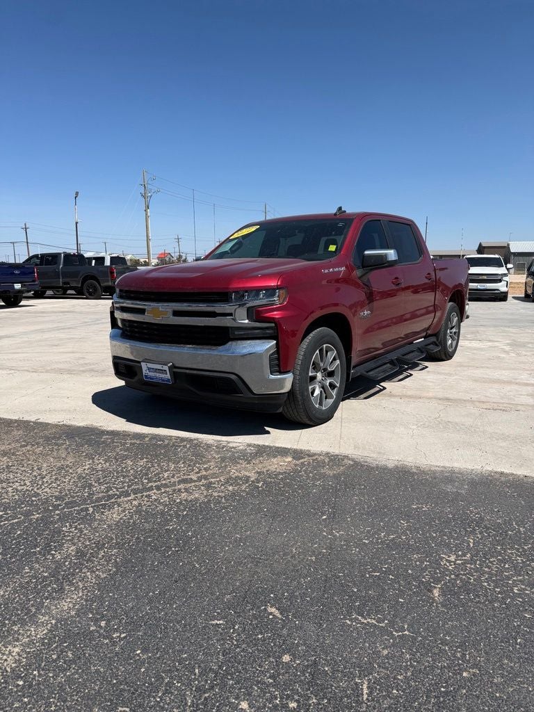 2019 Chevrolet Silverado 1500 LT Texas Edition in Cajun Red Tintcoat — front three-quarter view