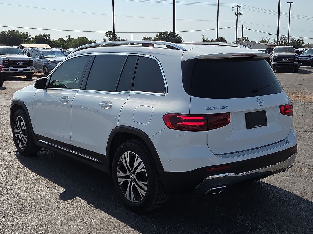 2024 Mercedes-Benz GLB — rear three-quarter view