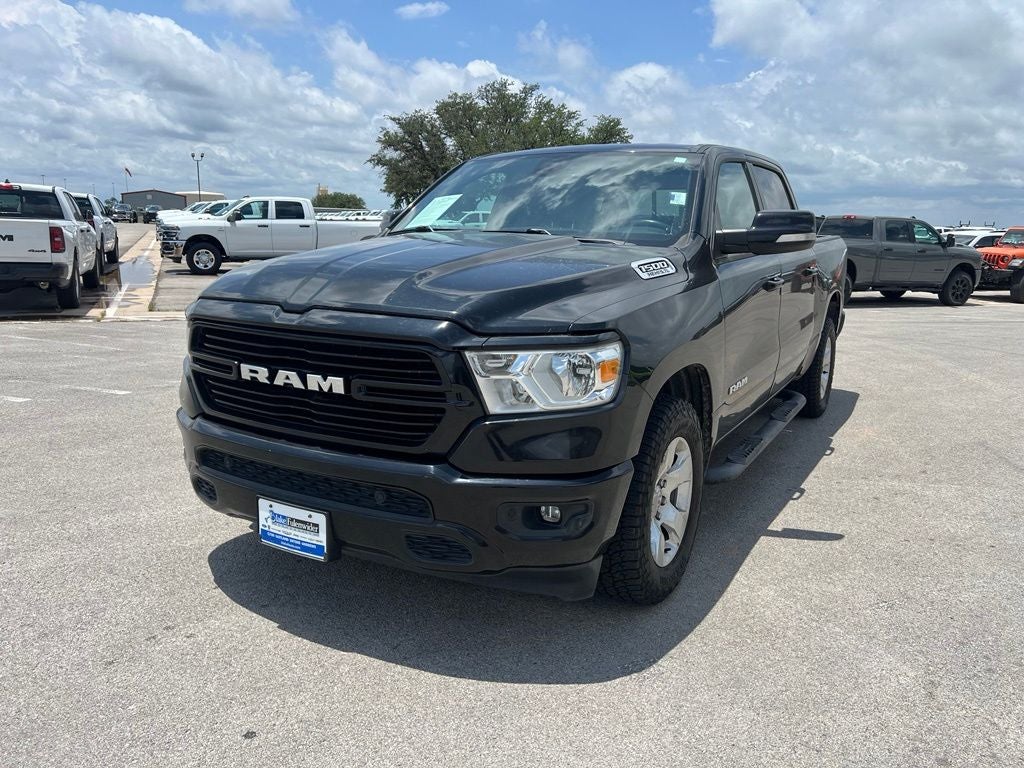2020 RAM 1500 Big Horn/Lone Star in Diamond Black Crystal Pearlcoat — front three-quarter view