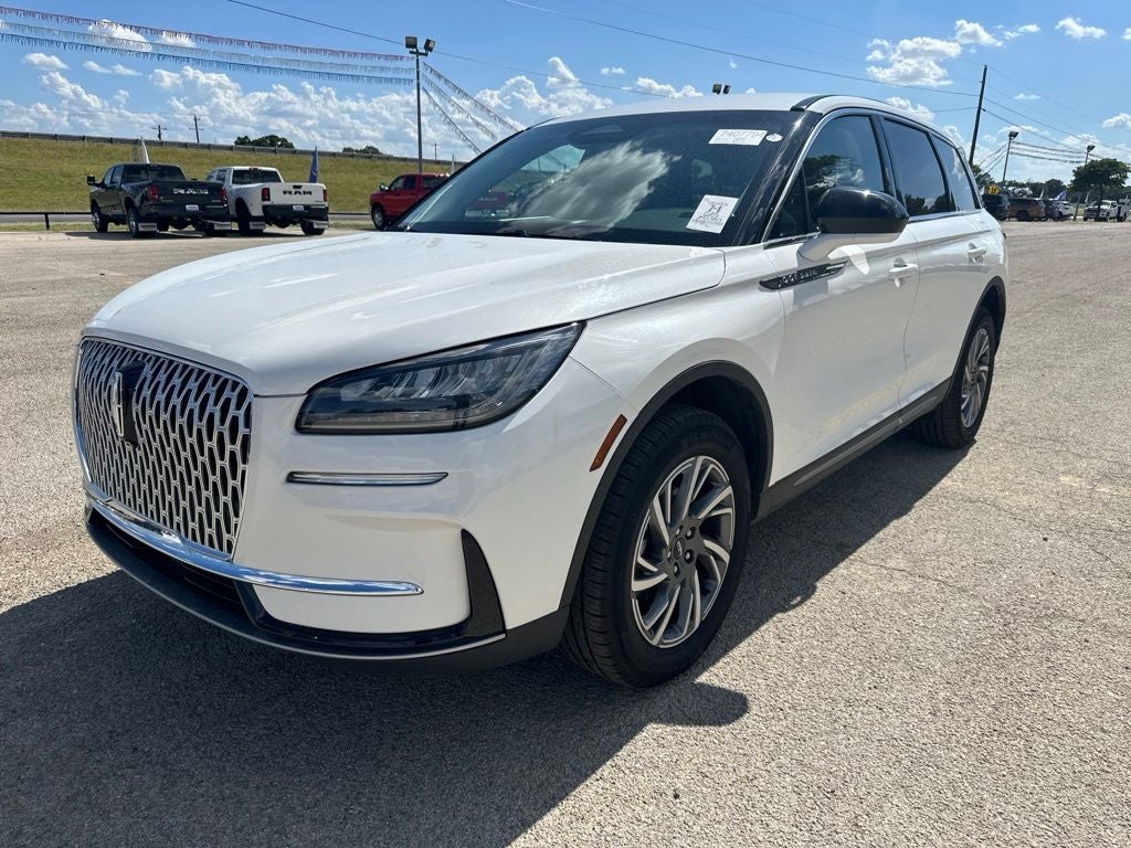 2024 Lincoln Corsair Premiere in White Metallic — front three-quarter view