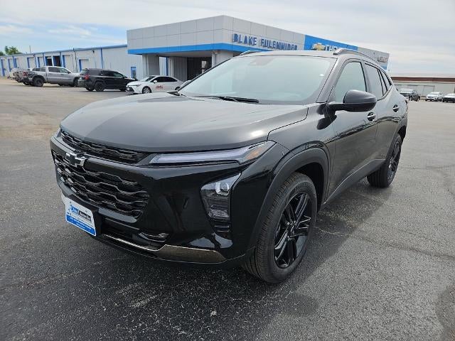 2026 Chevrolet Trax ACTIV in Mosaic Black Metallic — front three-quarter view